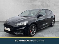 Schwarz Gebraucht 2021 Ford Focus ST-Line X Limousine | 19.890 € (Guter Preis)