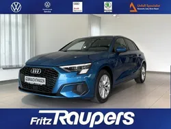 Blau Gebraucht 2021 Audi A3 Sportback e-tron Premium Limousine | 23.950 € (Fairer Preis)