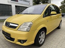 Gelb Gebraucht 2008 Opel Meriva Edition Van / Kleinbus | 2.700 € (Fairer Preis)