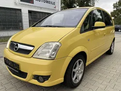 Gelb Gebraucht 2008 Opel Meriva Edition Van / Kleinbus | 2.700 € (Fairer Preis)
