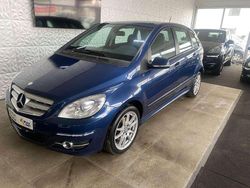 Blau Gebraucht 2010 Mercedes B200 Avantgarde Van / Kleinbus | 9.980 € (Etwas zu teuer)