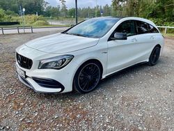 Weiß Gebraucht 2018 Mercedes CLA45 AMG Shooting Brake AMG Kombi | 29.500 € (Guter Preis)