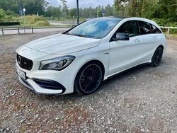 Weiß Gebraucht 2018 Mercedes CLA45 AMG Shooting Brake AMG Kombi | 30.300 € (Fairer Preis)