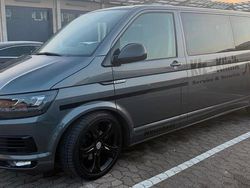 Grau Gebraucht 2017 VW T6 Van | 25.990 €