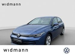 Anemonenblau metallic Gebraucht 2024 VW Golf VIII Life Limousine | 23.850 € (Fairer Preis)
