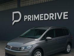 Grau Gebraucht 2019 VW Touran IQ Drive Van / Kleinbus | 19.990 € (Fairer Preis)