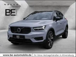Silber Gebraucht 2022 Volvo XC40 R-Design SUV | 31.950 € (Etwas zu teuer)