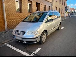 Silber Gebraucht 2006 VW Golf Plus Van / Kleinbus | 2.400 € (Etwas zu teuer)
