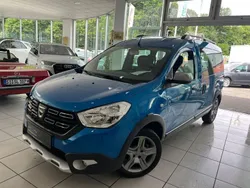 Blau Gebraucht 2019 Dacia Dokker Stepway Van | 15.490 € (Fairer Preis)
