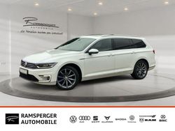 Oryxwhite perlmutteffekt (metallic) Gebraucht 2016 VW Passat Kombi | 18.990 € (Teuer)