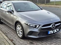 Grau Gebraucht 2019 Mercedes A250 Kombi | 19.700 € (Guter Preis)