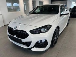 Weiß Gebraucht 2024 BMW 218 Performance Coupé | 26.900 € (Fairer Preis)
