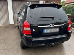 Schwarz Gebraucht 2006 Hyundai Tucson SUV | 3.300 € (Etwas zu teuer)
