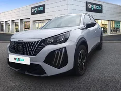 Weiß Gebraucht 2024 Peugeot 2008 Allure SUV | 24.880 € (Etwas zu teuer)