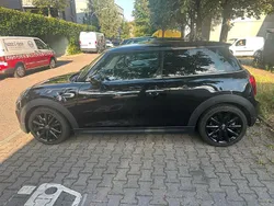 Schwarz Gebraucht 2019 Mini Cooper Coupé Coupé | 15.400 €