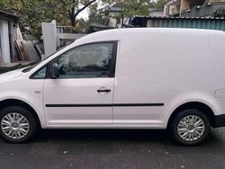 Weiß Gebraucht 2017 VW Caddy Trendline Van / Kleinbus | 7.500 € (Guter Preis)