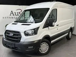 Weiß Gebraucht 2023 Ford Transit Limited Van / Kleinbus | 27.449 € (Superpreis)