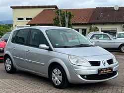 Grau Gebraucht 2008 Renault Scénic II Avantage Van / Kleinbus | 2.999 € (Fairer Preis)