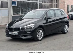 Schwarz Gebraucht 2018 BMW 216 Active Tourer Performance Van / Kleinbus | 12.790 € (Etwas zu teuer)