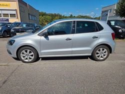 Silber Gebraucht 2014 VW Polo Comfortline Kleinwagen | 4.999 € (Guter Preis)