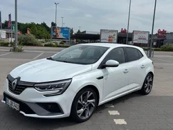 Weiß Gebraucht 2022 Renault Mégane IV R.S. Limousine | 20.500 € (Guter Preis)