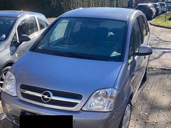 Gebraucht 2004 Opel Meriva Van / Kleinbus | 2.800 € (Etwas zu teuer)