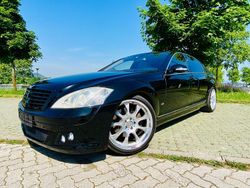 Schwarz Gebraucht 2007 Mercedes S500L Limousine | 29.990 €
