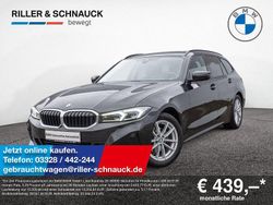 Saphirschwarz Gebraucht 2022 BMW 320 Shadowline Kombi | 28.950 € (Guter Preis)