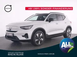 Crystal white / metallic Gebraucht 2025 Volvo EX40 Plus SUV | 50.850 € (Fairer Preis)