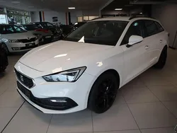 Weiß Gebraucht 2022 Seat Leon Style Limousine | 22.834 € (Fairer Preis)