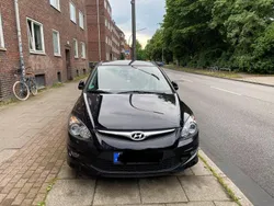 Schwarz Gebraucht 2012 Hyundai i30 Kleinwagen | 4.600 € (Guter Preis)