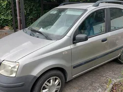 Grau Gebraucht 2004 Fiat Panda Kleinwagen | 2.000 € (Fairer Preis)