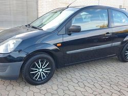 Schwarz Gebraucht 2006 Ford Fiesta Kleinwagen | 1.350 € (Teuer)