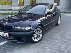 Blau Gebraucht 2002 BMW 316 M Sport Limousine | 4.500 €