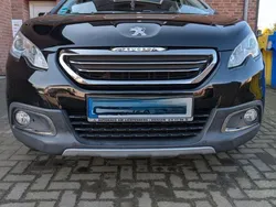 Schwarz Gebraucht 2015 Peugeot 2008 Allure SUV | 9.000 € (Fairer Preis)