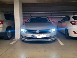 Silber Gebraucht 2019 VW Passat Kombi | 15.700 € (Fairer Preis)