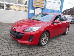 Velocity red Gebraucht 2013 Mazda 3 Edition Limousine | 2.990 €