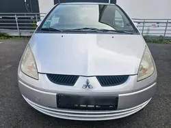 Grau Gebraucht 2006 Mitsubishi Colt Kleinwagen | 1.999 € (Fairer Preis)