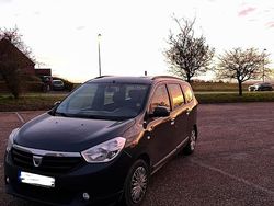 Andere farben Gebraucht 2012 Dacia Lodgy Lauréate Van / Kleinbus | 4.000 € (Teuer)
