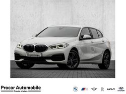 Weiß Gebraucht 2022 BMW 120 Sport Line Kleinwagen | 21.990 € (Guter Preis)