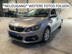 Grau Gebraucht 2018 Peugeot 308 Style Limousine | 9.750 € (Superpreis)