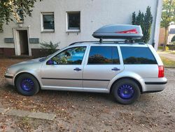Silber Gebraucht 1999 VW Golf IV Kombi | 2.500 € (Teuer)