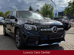 Schwarz Gebraucht 2021 Mercedes GLB200 AMG line SUV | 25.300 € (Teuer)