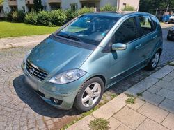 Blau Gebraucht 2004 Mercedes A200 Kleinwagen | 1.000 € (Guter Preis)