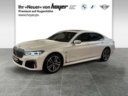 Mineralweiß (metallic) Gebraucht 2022 BMW 745e M Sport Limousine | 56.990 € (Fairer Preis)