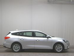Silber Gebraucht 2021 Ford Focus Titanium Kombi | 13.780 € (Superpreis)