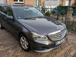 Grau Gebraucht 2015 Mercedes E200 Limousine | 16.150 € (Guter Preis)