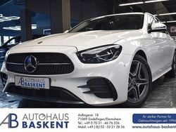 Weiß Gebraucht 2021 Mercedes E220 AMG line Limousine | 40.990 € (Fairer Preis)