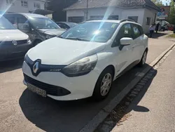 Weiß Gebraucht 2013 Renault Clio IV Expression Limousine | 4.950 € (Fairer Preis)