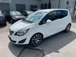 Weiß Gebraucht 2013 Opel Meriva Innovation Van / Kleinbus | 7.490 € (Fairer Preis)
